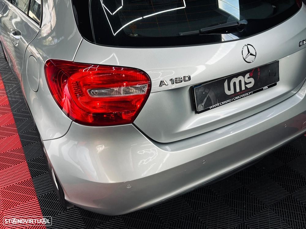Mercedes-Benz A 180 d Urban - 14