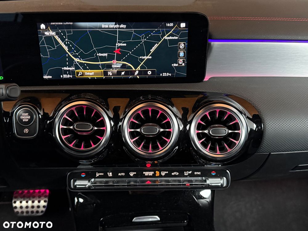 Mercedes-Benz CLA 200 d AMG Line 8G-DCT - 13