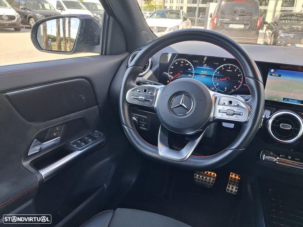 Mercedes-Benz GLA 200 AMG Line - 16