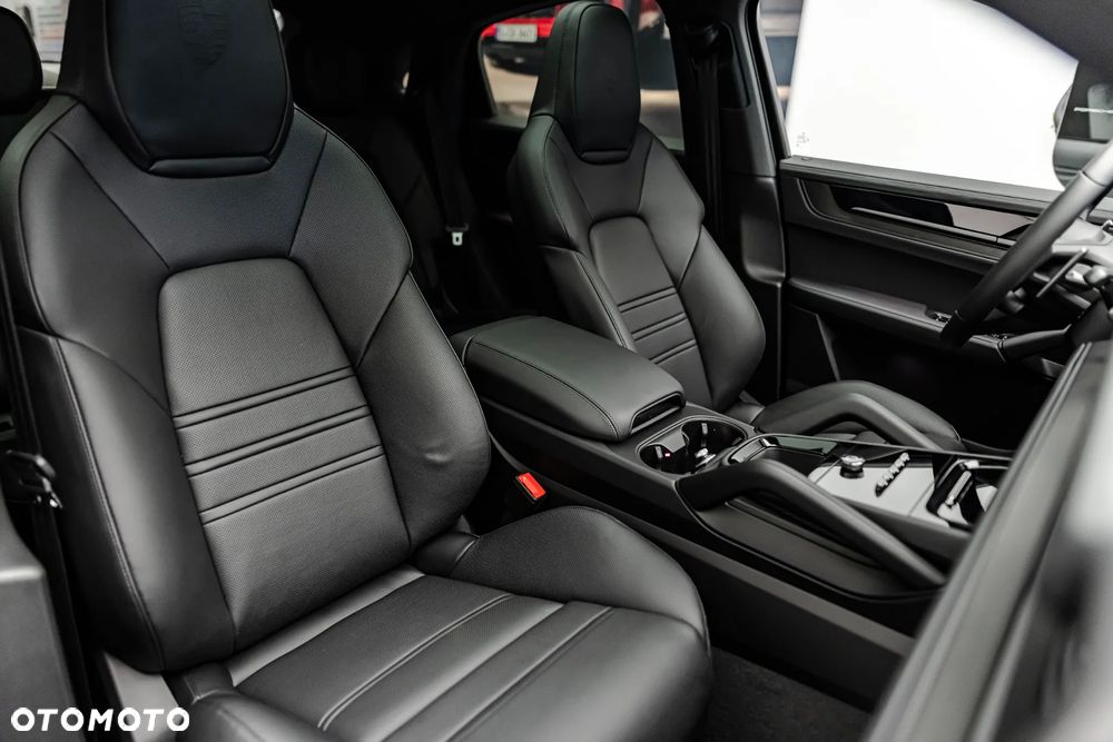 Porsche Cayenne Standard - 13