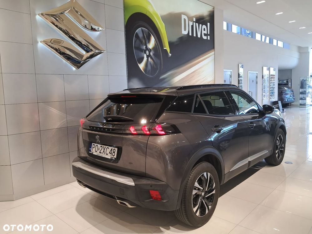Peugeot 2008 1.2 PureTech Allure S&S EAT8 - 4