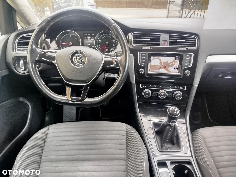 Volkswagen Golf 2.0 TDI 4Motion BlueMotion Technology Cup - 22