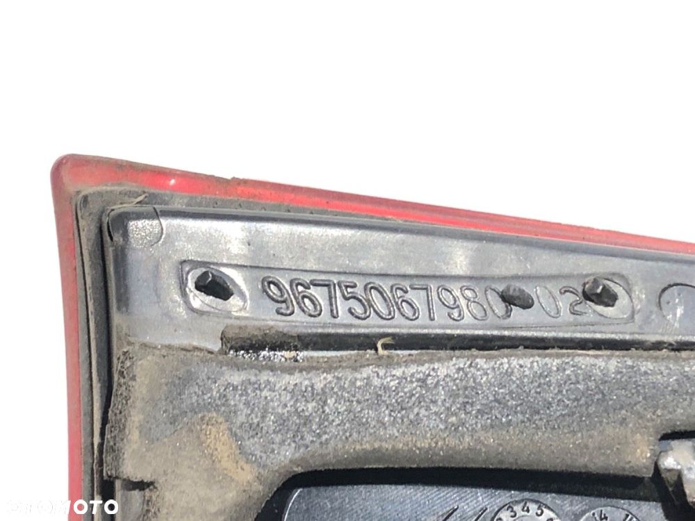 LAMPA TYŁ LEWA WEWNĘTRZNA - 100.00 PLN - CITROEN C5 III Break (RW_) 2008 - 2022 2.0 HDi 165 120 kW - 4