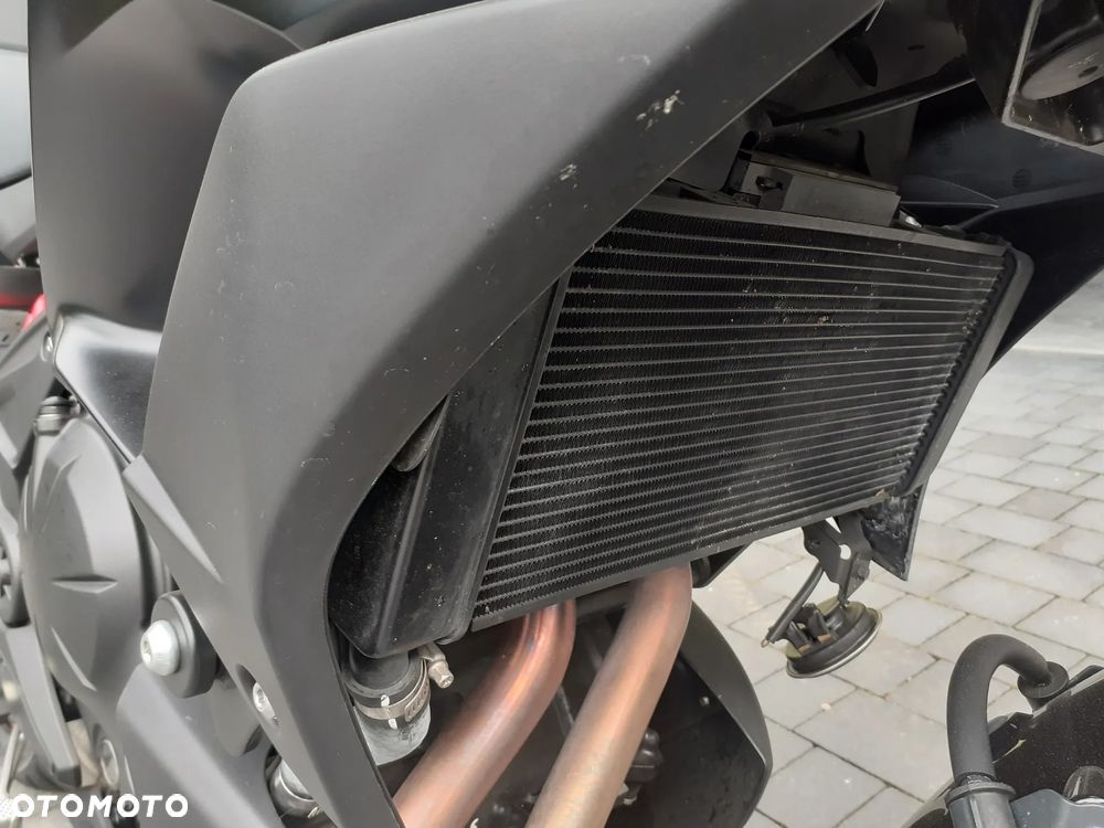 Kawasaki Versys 650 - 13