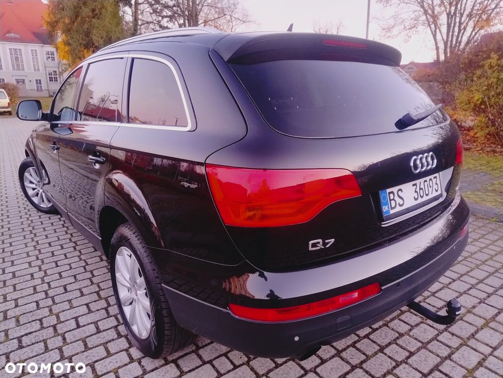 Audi Q7 3.0 TDI Quattro Tiptronic - 5