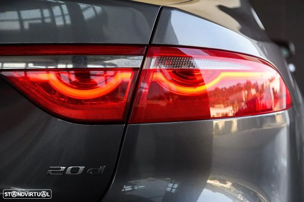 Jaguar XF 2.0 D R-Sport Aut. - 24