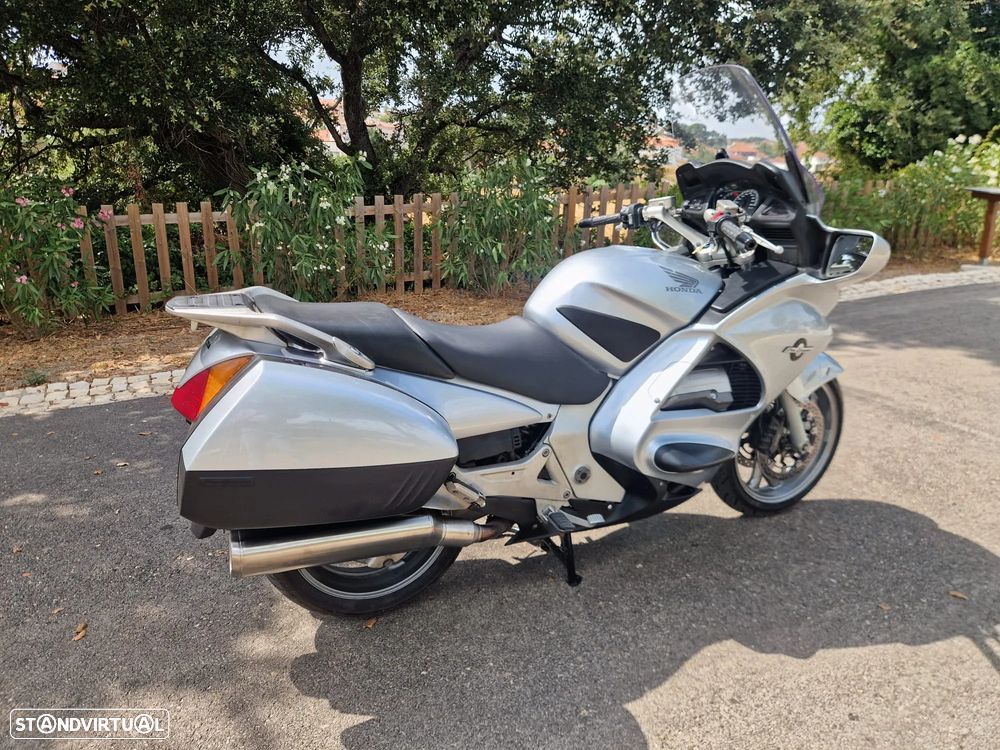 Honda Pan European 1300   Possível Financiamento - 5