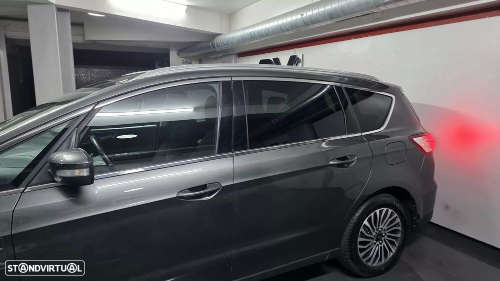 Ford S-Max 1.5 Eco Boost Start-Stopp TITANIUM - 46