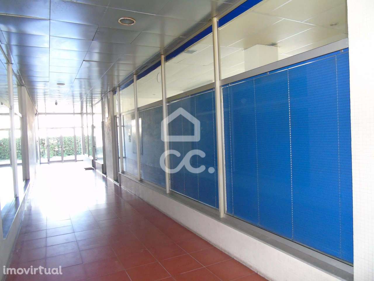 Loja em centro comercial - Selho (São Jorge) - Grande imagem: 5/5