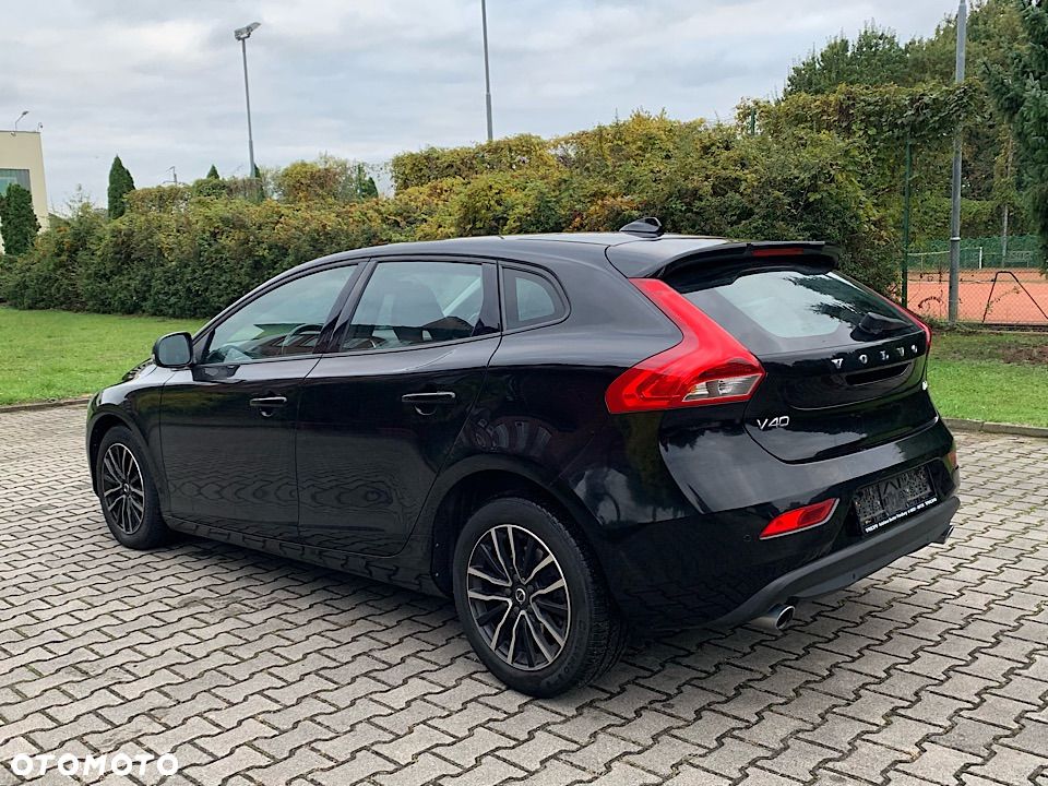 Volvo V40 - 9