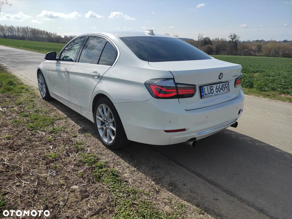 BMW Seria 3 335i Sport-Aut Luxury Line - 6