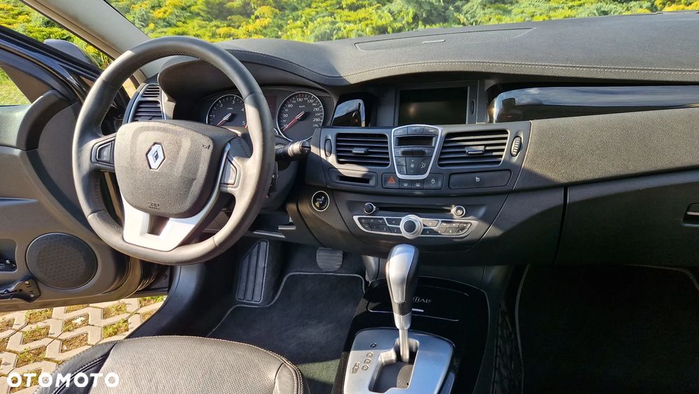 Renault Laguna 2.0 dCi Initiale - 13
