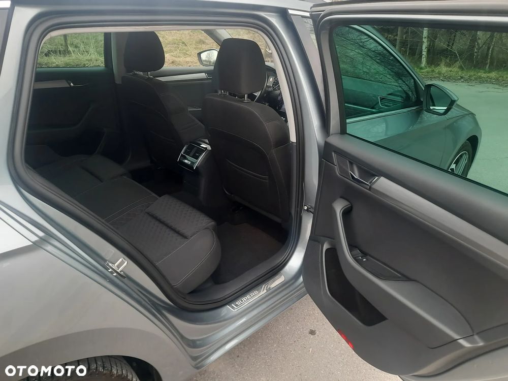 Skoda Superb 2.0 TSI 4x4 Ambition DSG - 26