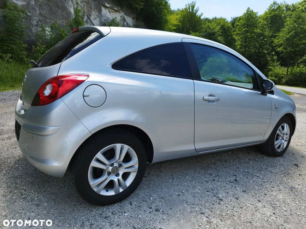 Opel Corsa - 6