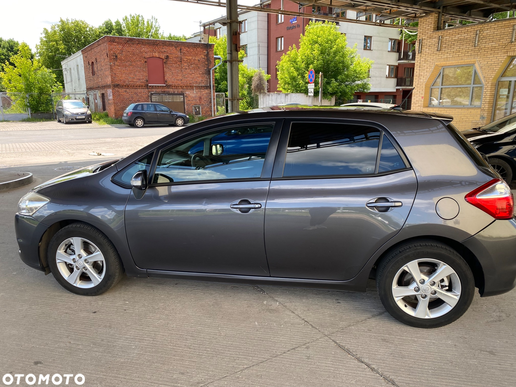 Toyota Auris 2.0 D-4D Premium - 5