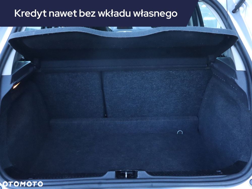 Renault Clio - 15