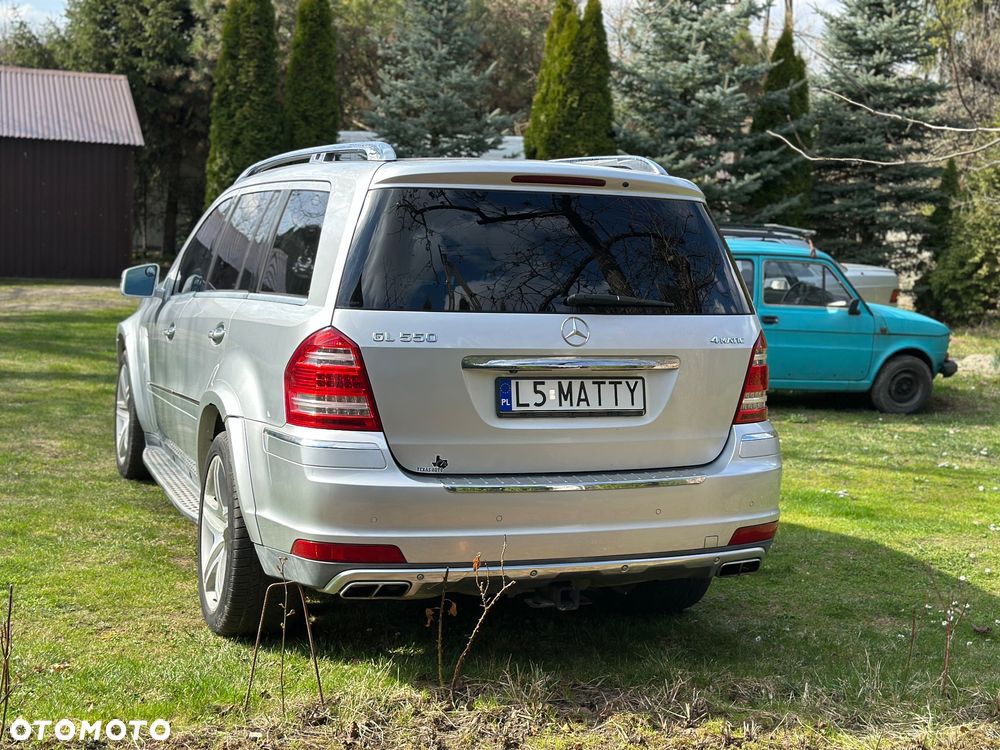 Mercedes-Benz GL - 6
