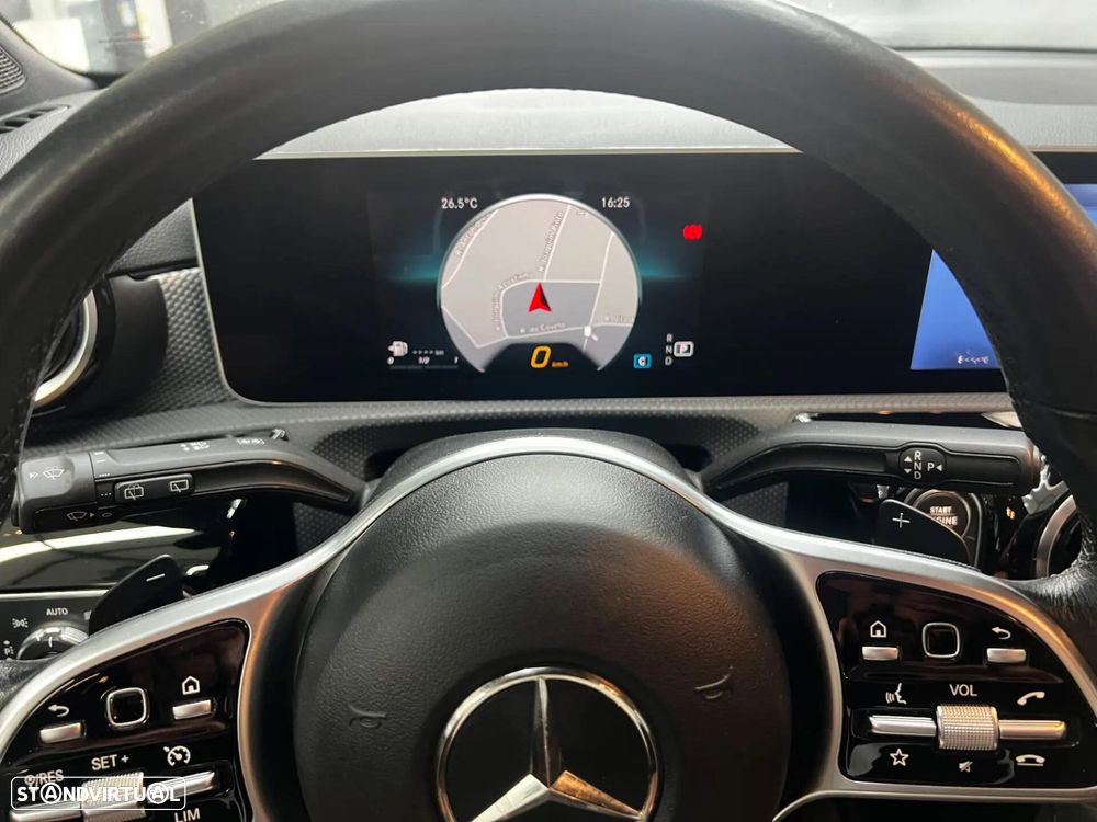 Mercedes-Benz A 180 d 7G-DCT - 15