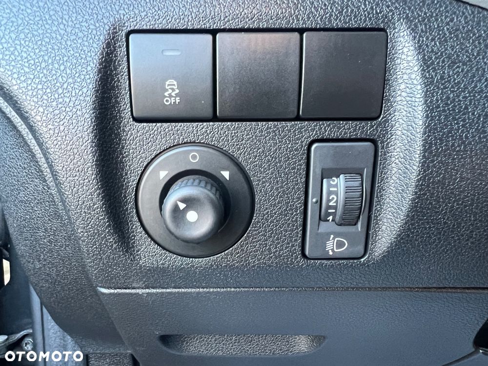 Citroën Berlingo Multispace BlueHDi 100 SELECTION - 18