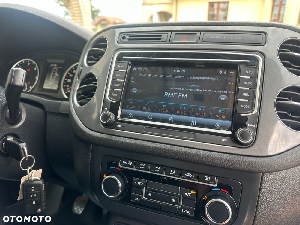 Volkswagen Tiguan - 14