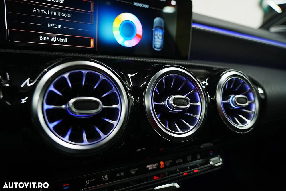 Mercedes-Benz A 180 d 7G-DCT Progressive - 30