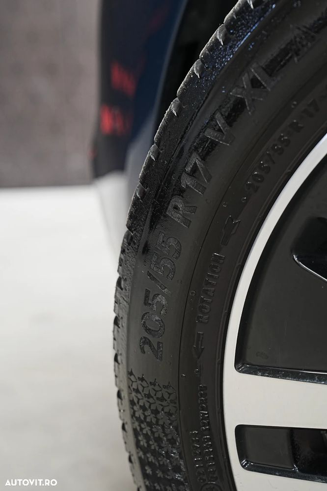 Mercedes-Benz CLA 200 7G-DCT Edition Progressive Line - 38