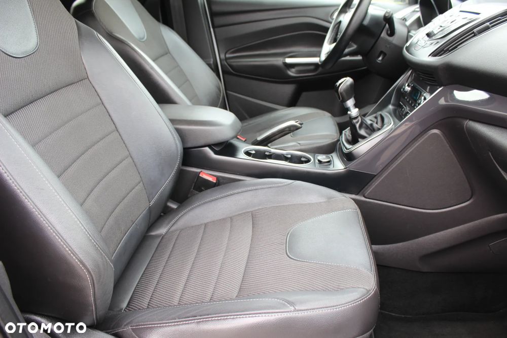 Ford Kuga 2.0 TDCi 2x4 Trend - 9