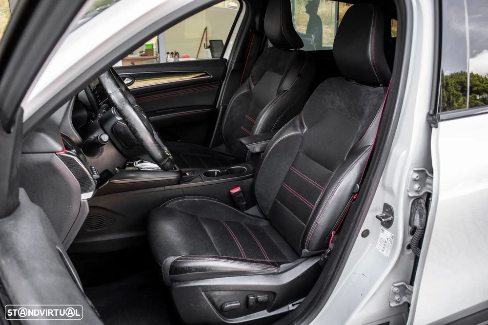 Renault Arkana 1.6 E-Tech R.S.Line - 25