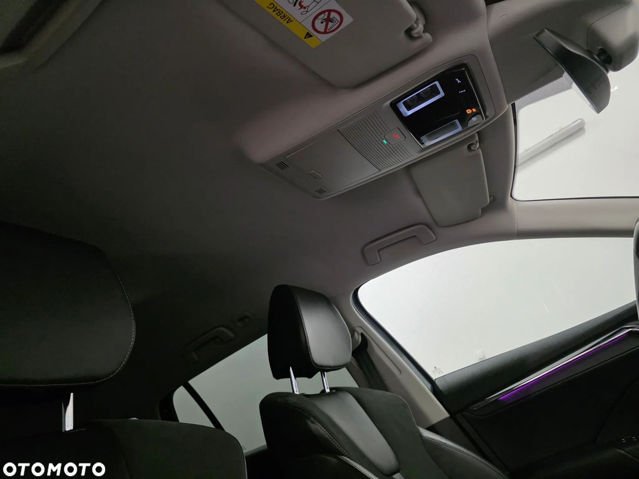 Skoda Octavia Combi 2.0 TDI DSG First Edition - 32