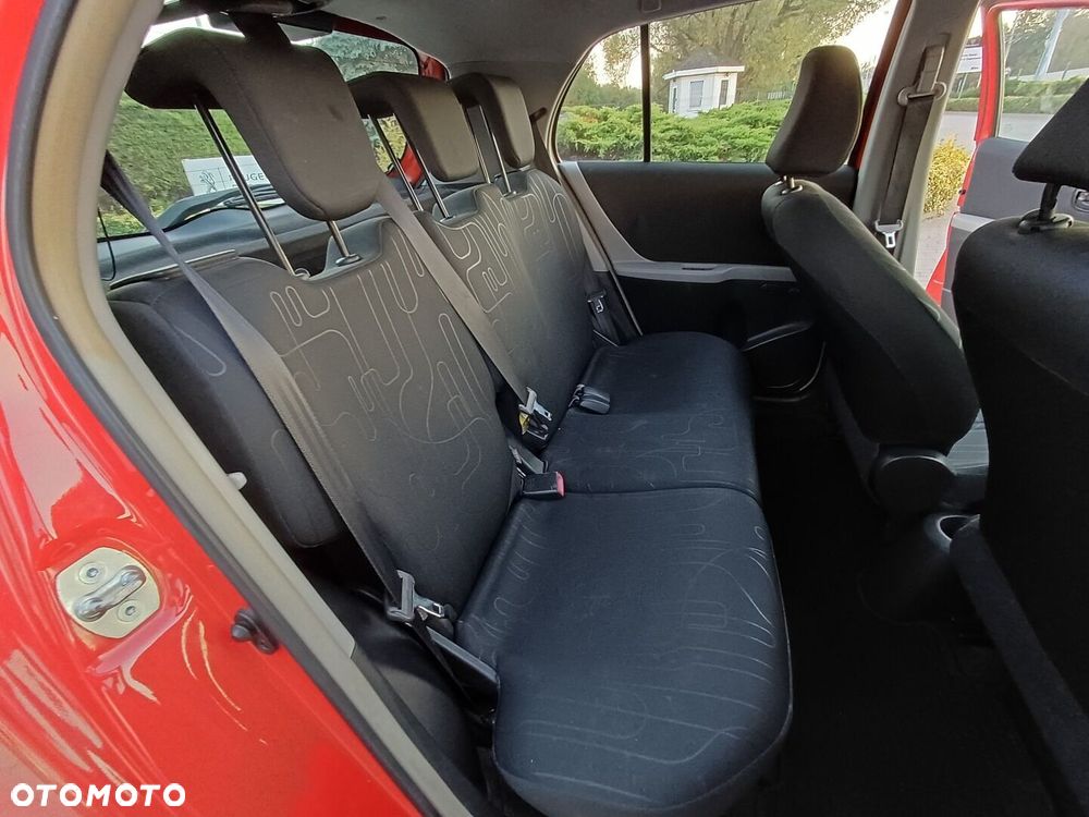 Toyota Yaris 1.0 Terra - 25