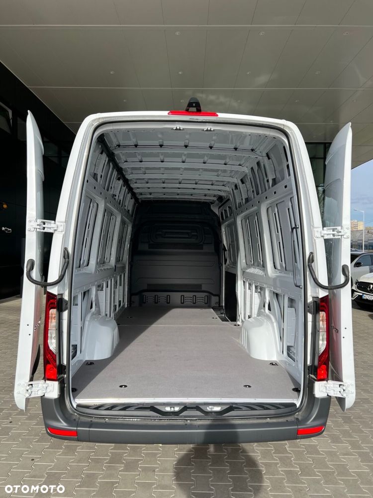 Mercedes-Benz Sprinter 317 CDI KA OM654 - 7