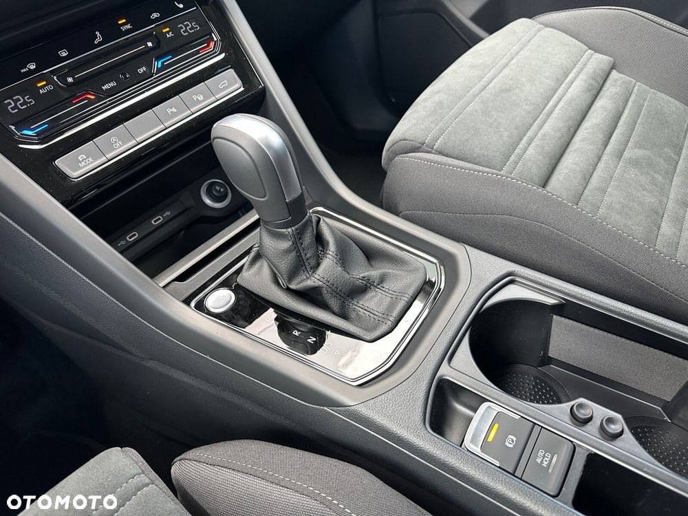 Volkswagen Touran 1.5 TSI EVO Highline DSG - 22