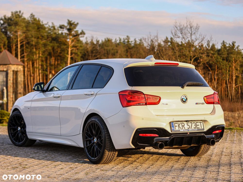 BMW Seria 1 M140i xDrive Shadow sport - 3