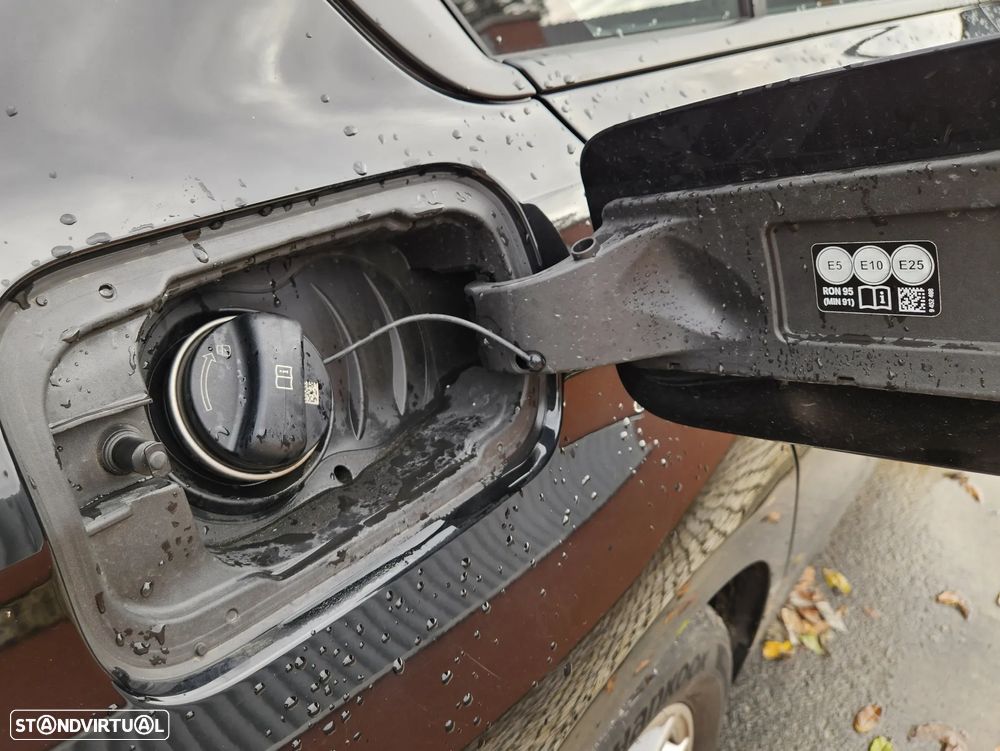 BMW 330 e Corporate Edition Auto - 15