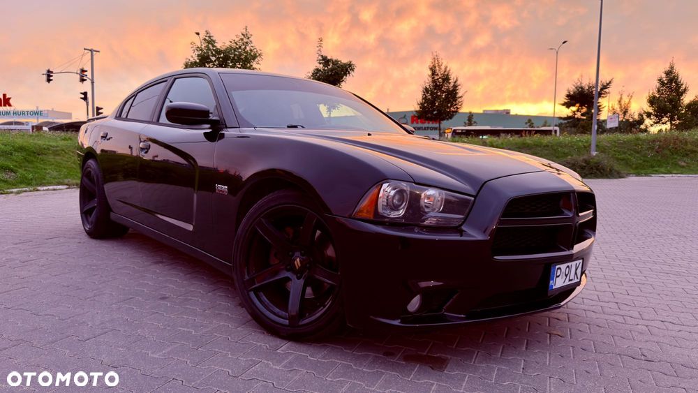 Dodge Charger - 1