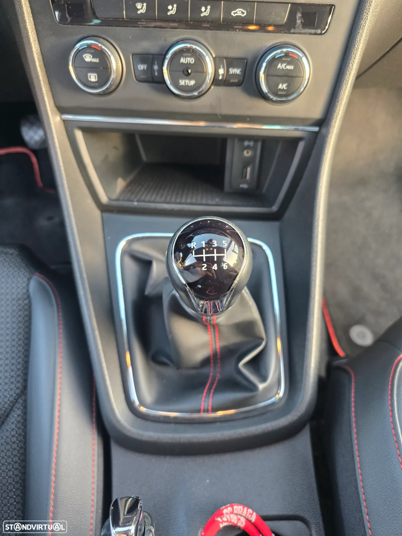 SEAT Leon 2.0 TDI FR S/S - 10