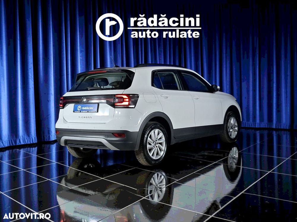 Volkswagen T-Cross - 7