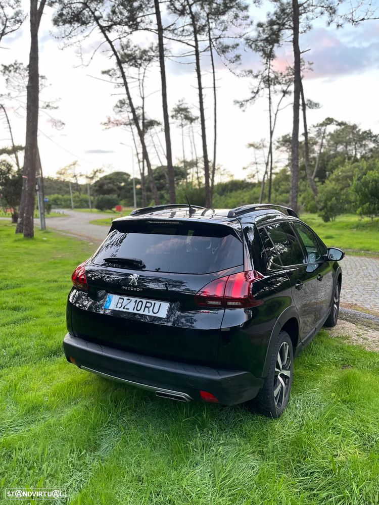 Peugeot 2008 1.2 PureTech GT Line - 5