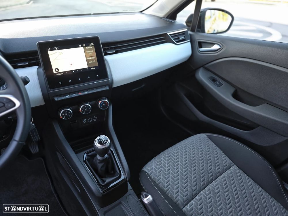 Renault Clio 1.0 TCe Techno - 17