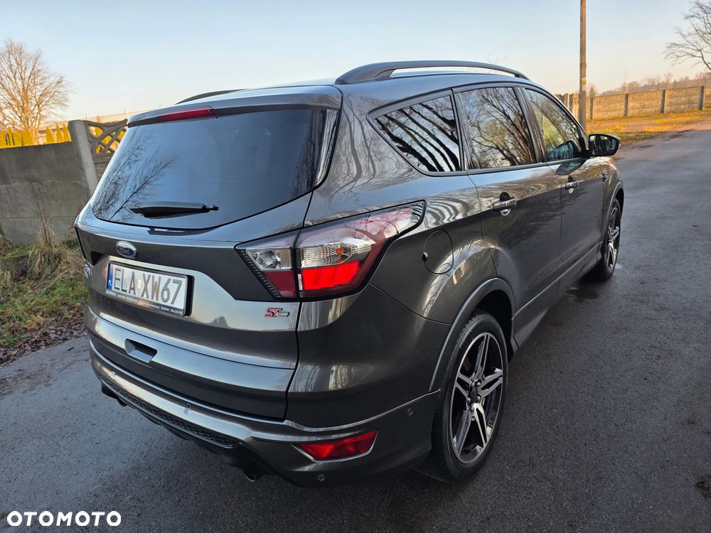 Ford Kuga 2.0 TDCi FWD ST-Line - 39