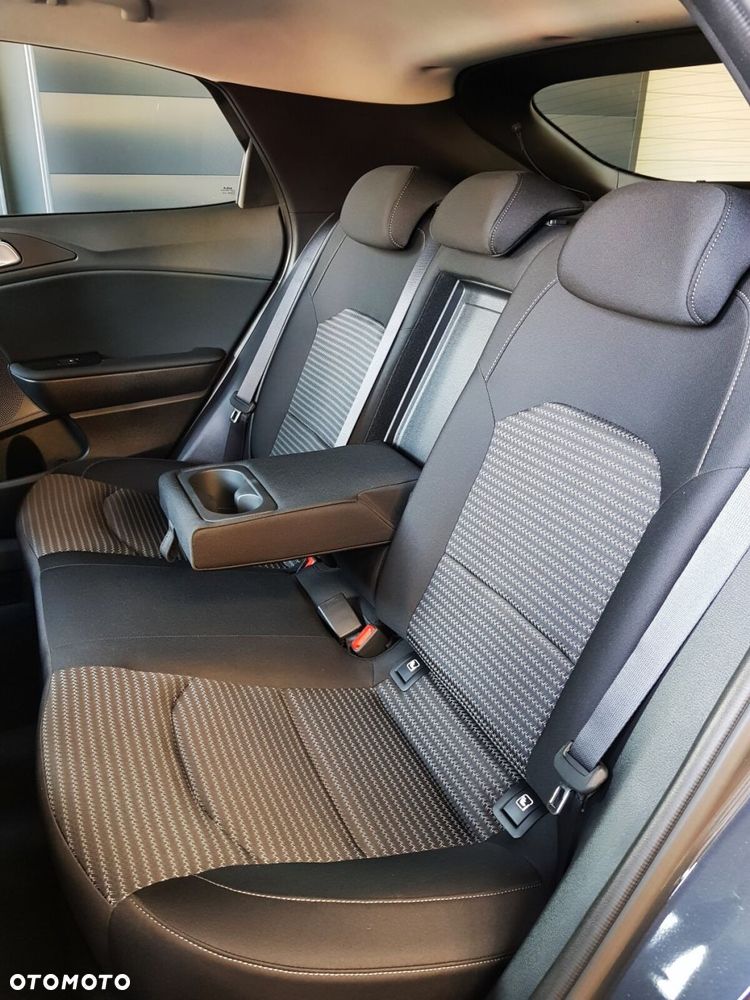 Kia XCeed 1.6 T-GDI M DCT - 27