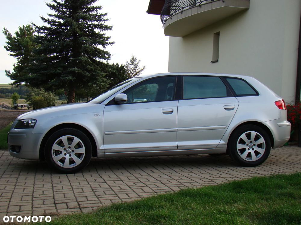 Audi A3 Sportback 1.6 Attraction - 13