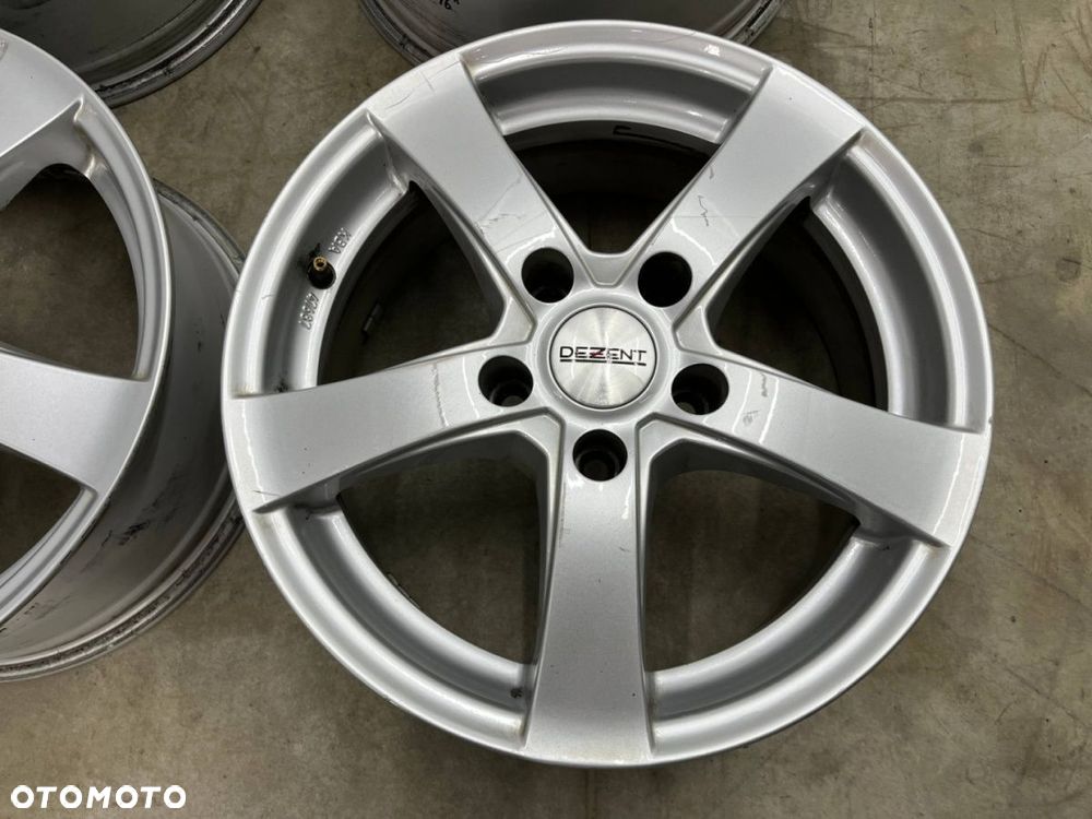 Felga Hyundai 7jx16 ET40 5x114,3 felgi aluminiowe 16 cali KOMPLET Dezent TS8987 - 8