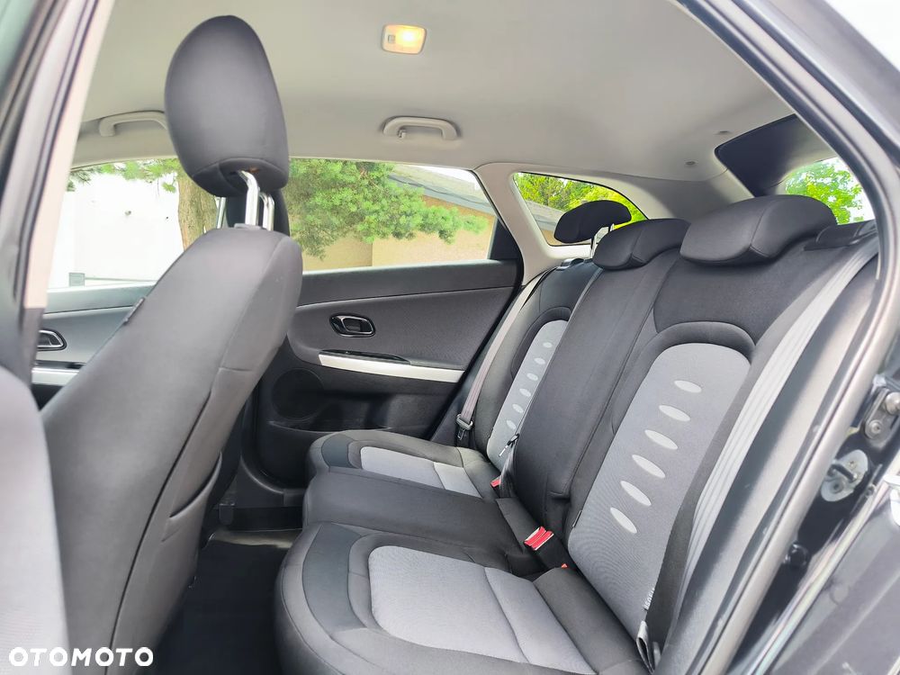Kia Ceed 1.6 CRDi 128 Platinum Edition - 14