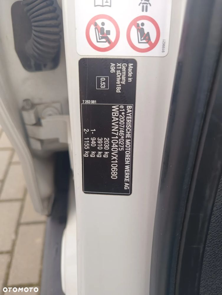 BMW X1 sDrive18d - 22