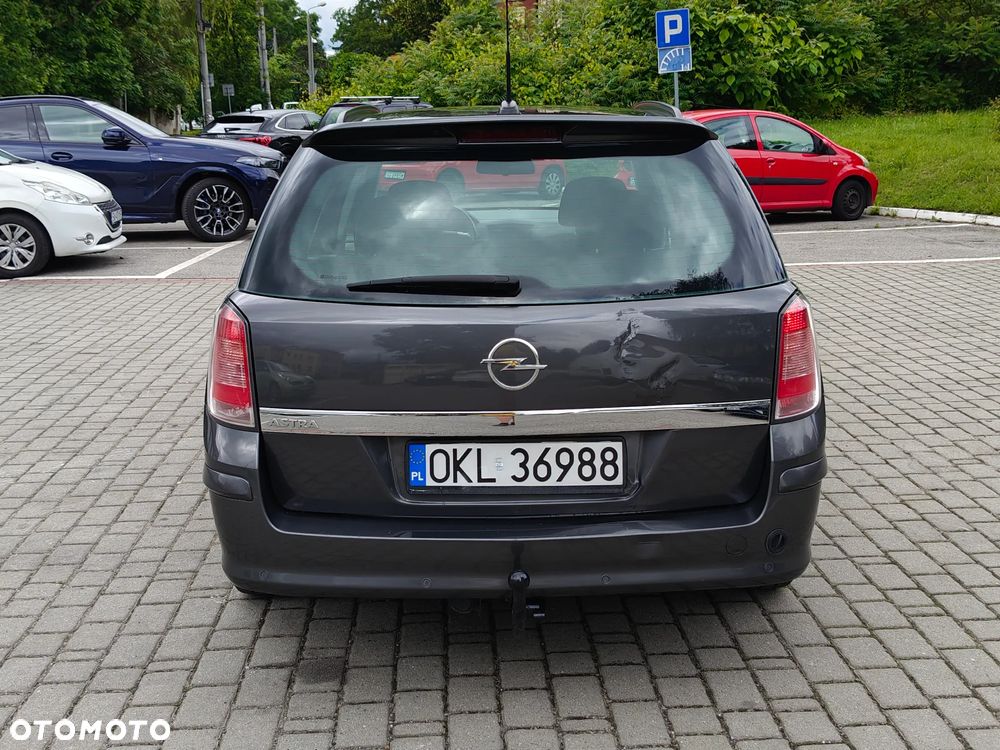 Opel Astra 1.8 Sport - 12
