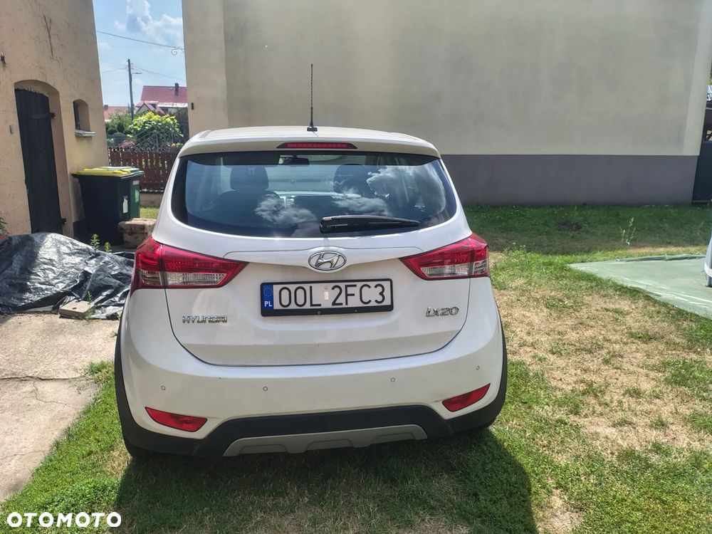 Hyundai ix20 1.4 Classic + - 8