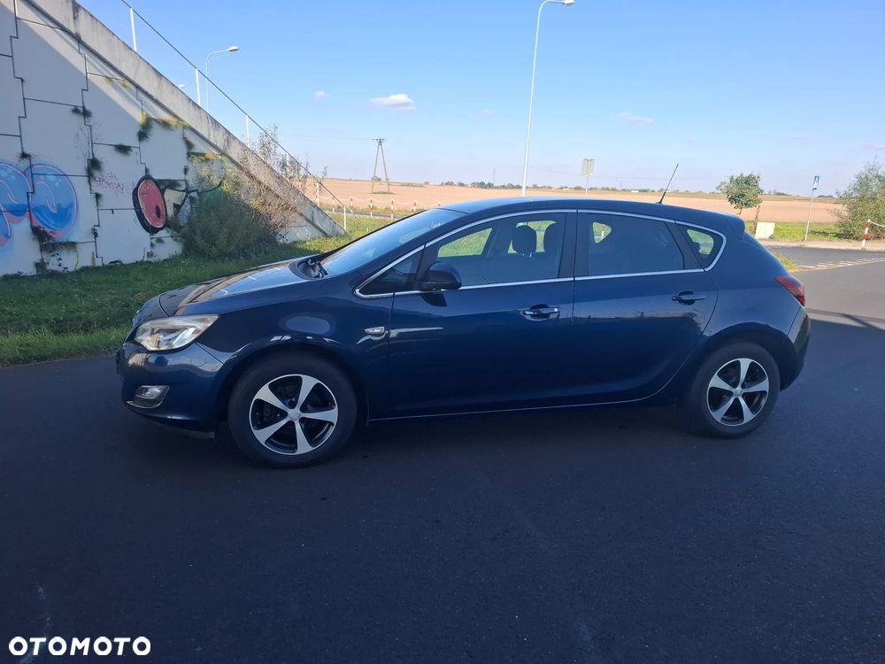 Opel Astra - 6