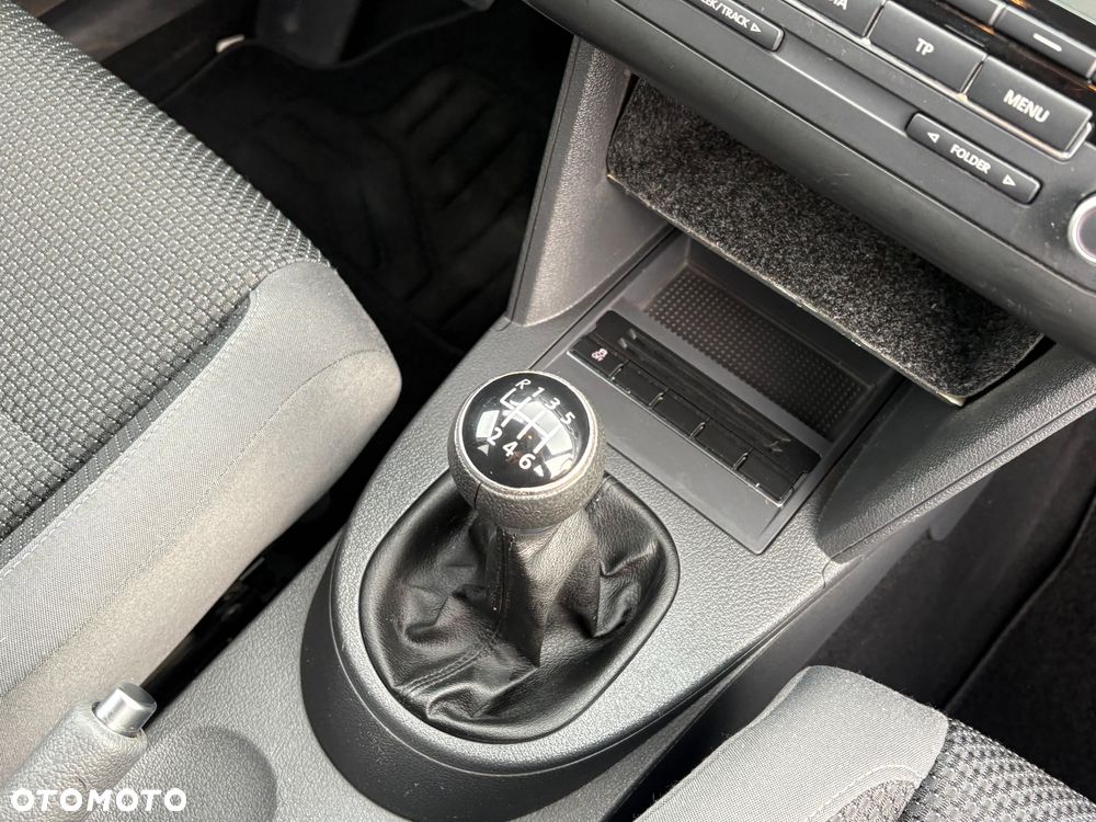 Volkswagen Touran 1.2 TSI BlueMotion Technology MATCH - 17