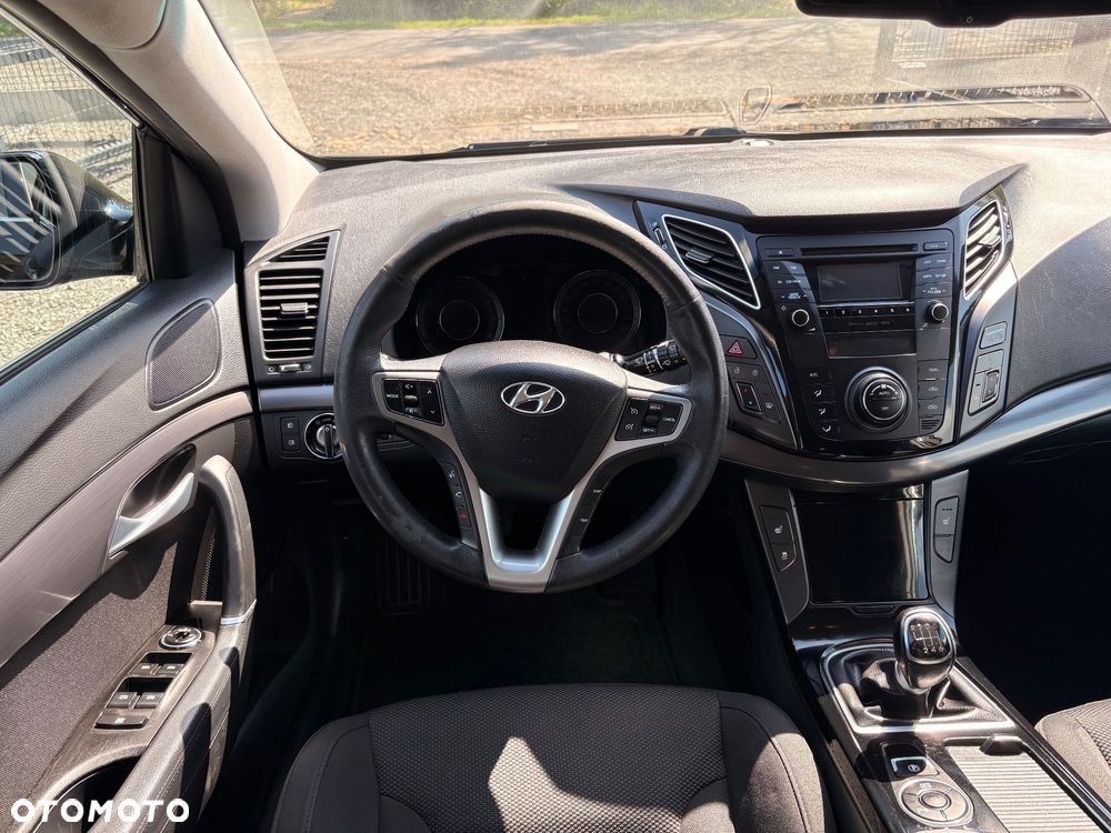 Hyundai i40 2.0 Premium - 26